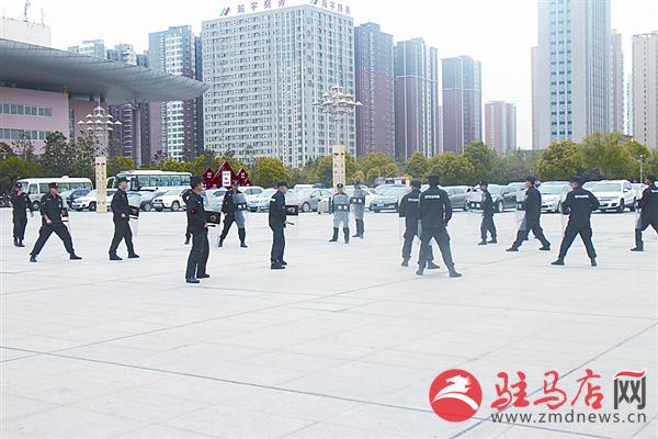 yuanzh1704110.jpg