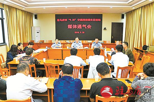 yangf180960.jpg