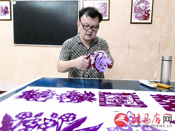 yaohf1706132.jpg