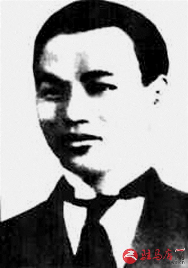 yangf1805130.jpg