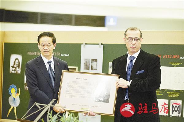 zhangz1501134.jpg