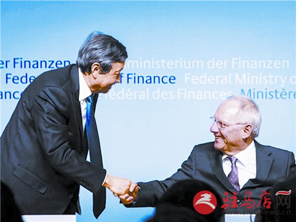 yangf150338.jpg