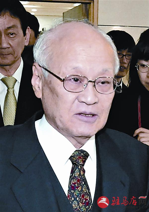 daih150440.jpg