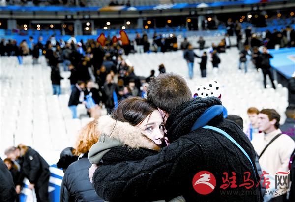 yangf151123.jpg