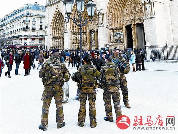 yangf1512141.jpg