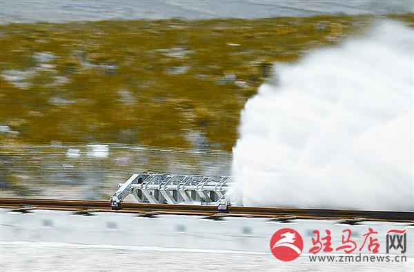 zhangxj160522.jpg