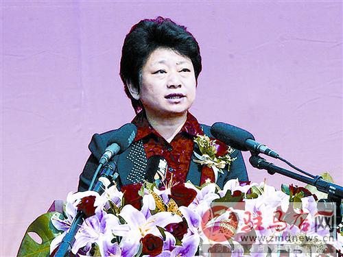 yangf15011011.jpg