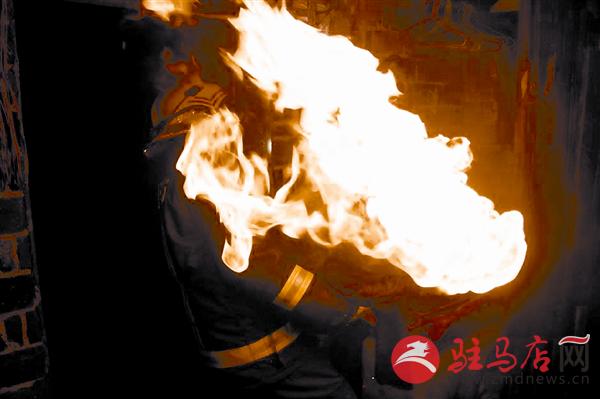zhangxj150211.jpg