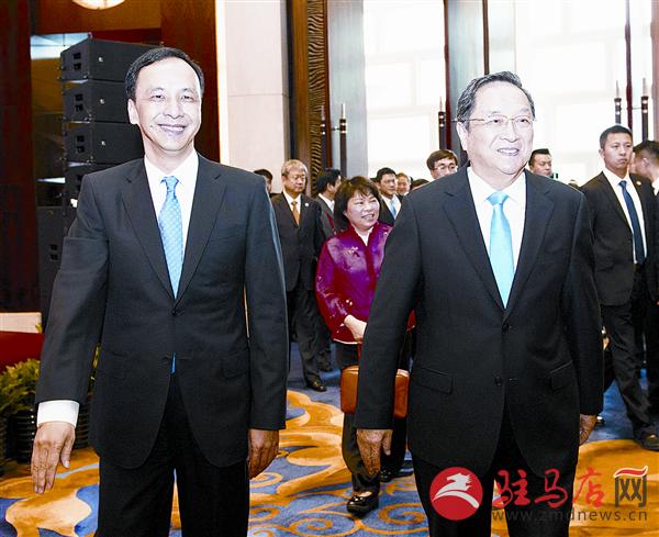 yangf15050.jpg