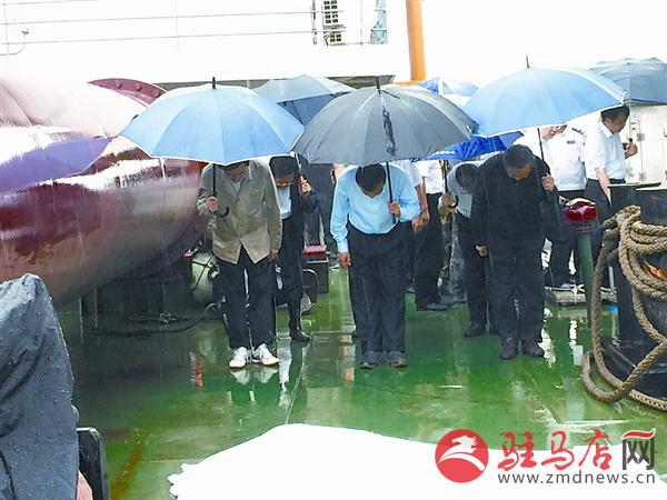 yangf150610.jpg