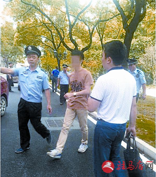 yangf150625.jpg