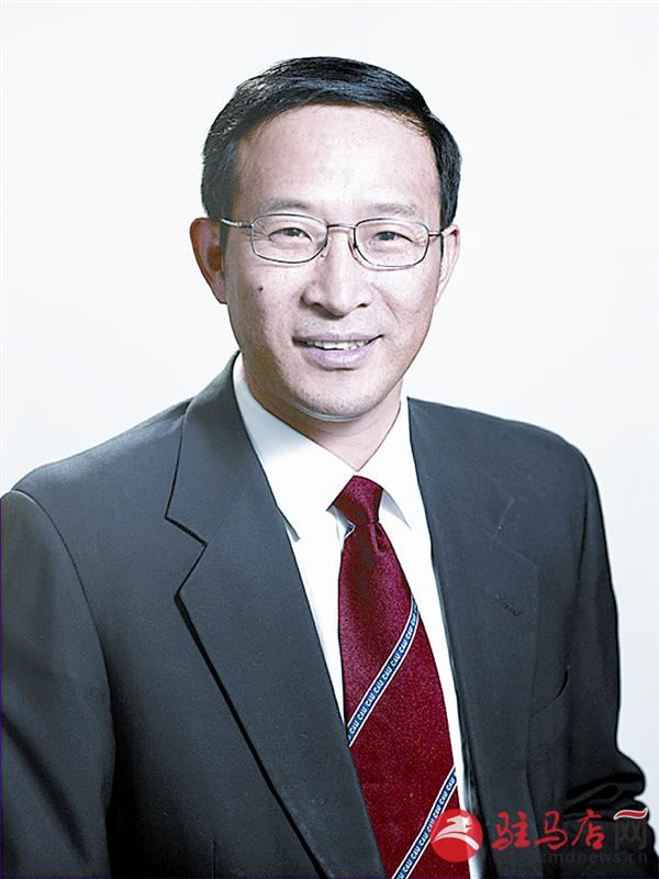 yangf15095.jpg