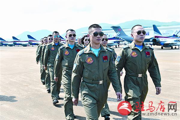 daih161056.jpg