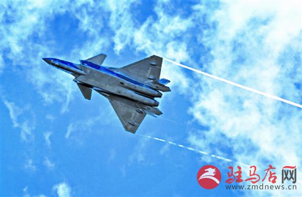 yangf1610155.jpg
