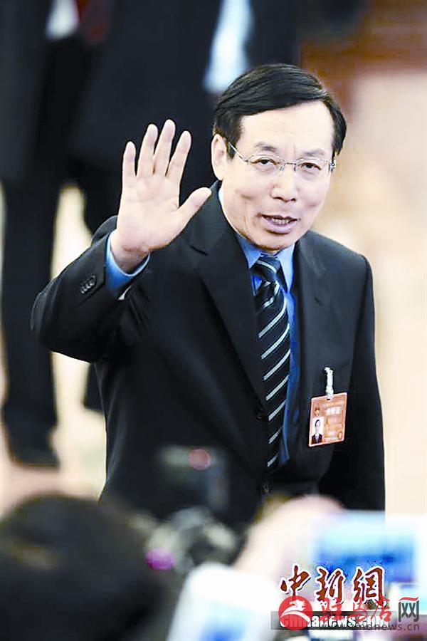 yangf17038.jpg
