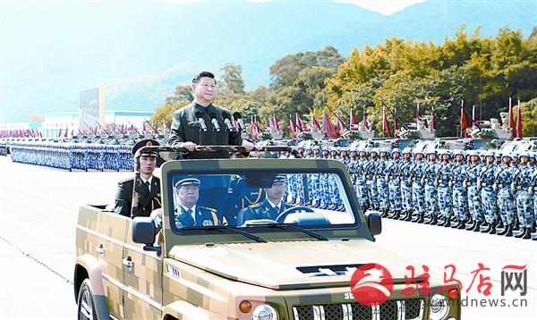 yangf17077.jpg