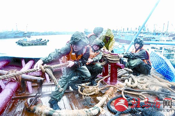 zhangxj1707581.jpg