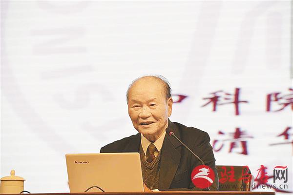 yangf1801117.jpg