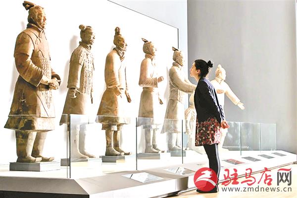 yangf180238.jpg