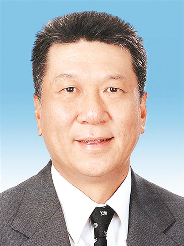 yangf180355.jpg
