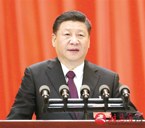yangf1803100.jpg