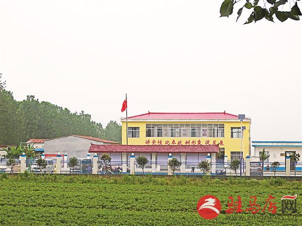 yangxh1902167.jpg