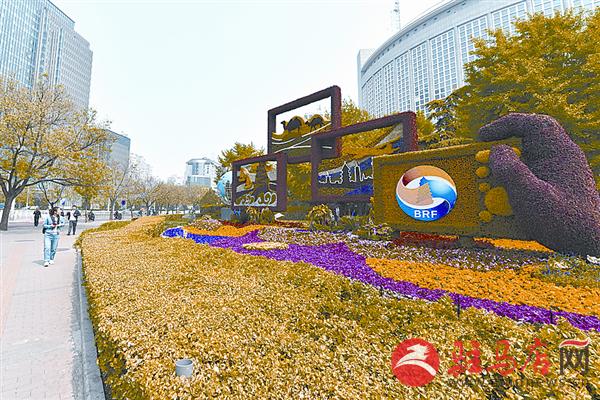 yangf19041041.jpg