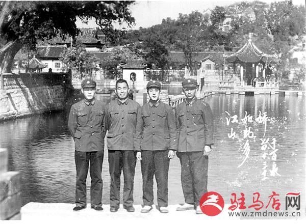 yaohf1801156.jpg