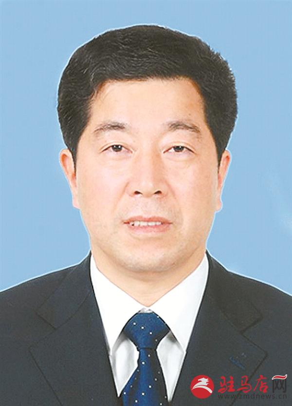 yangf1801151.jpg