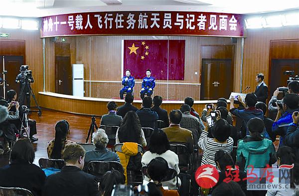 yangf161054.jpg