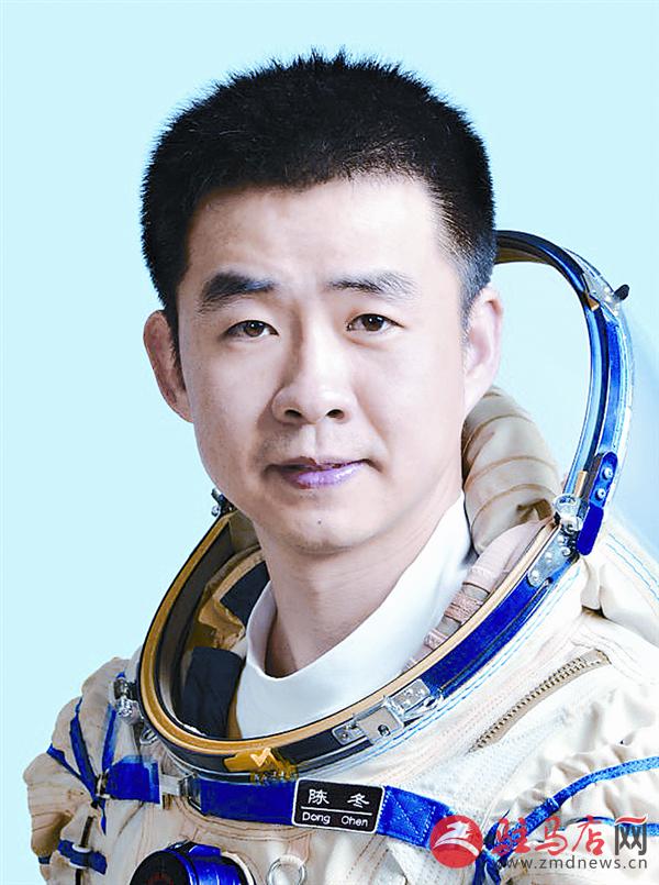 yangf161052.jpg