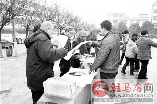 zhangz1412158.jpg