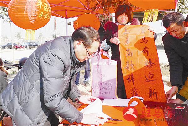 zhangz150239.jpg