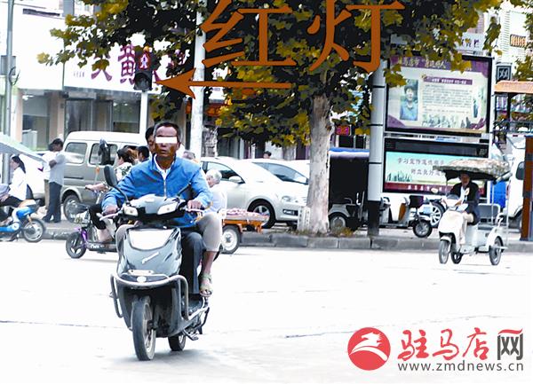yangf1608109.jpg