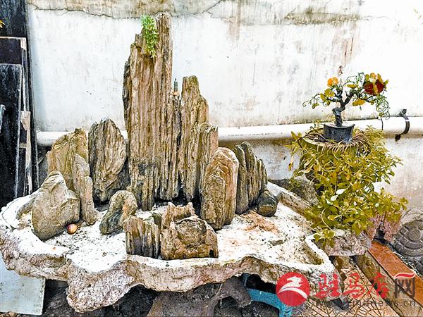 yuanzh160842.jpg