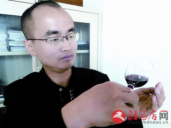 wangk1610109.jpg