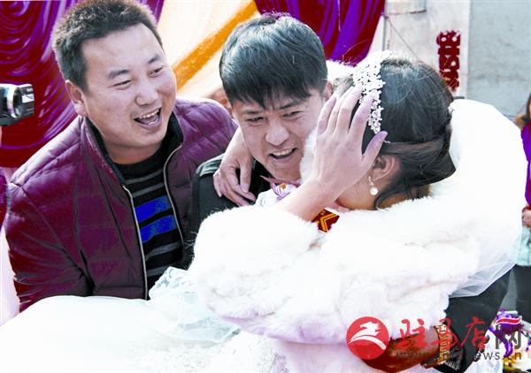 yuanzh1701137.jpg