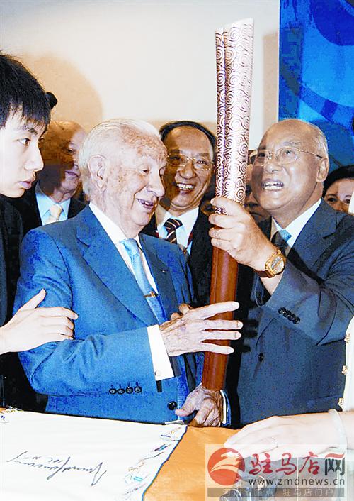 yangf150116.jpg