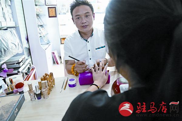 yuanzh150937.jpg