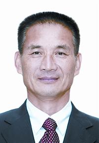 yangf151280.jpg