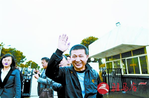 zhangxj16021.jpg