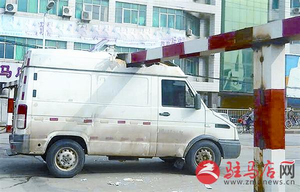 liup161065.jpg