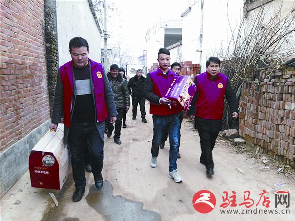 zhaol1701106.jpg