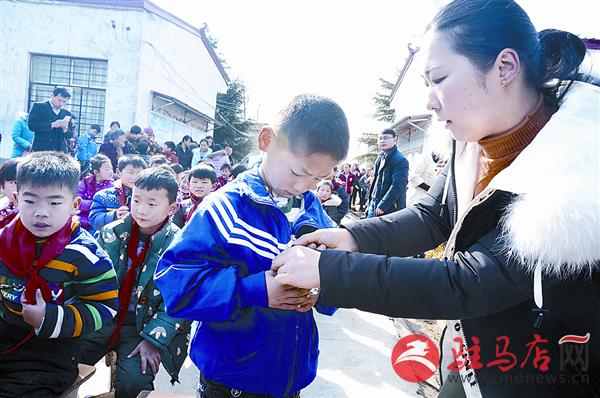 wangzh1702176.jpg