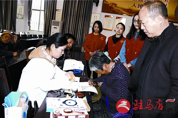 yaohf1703122.jpg