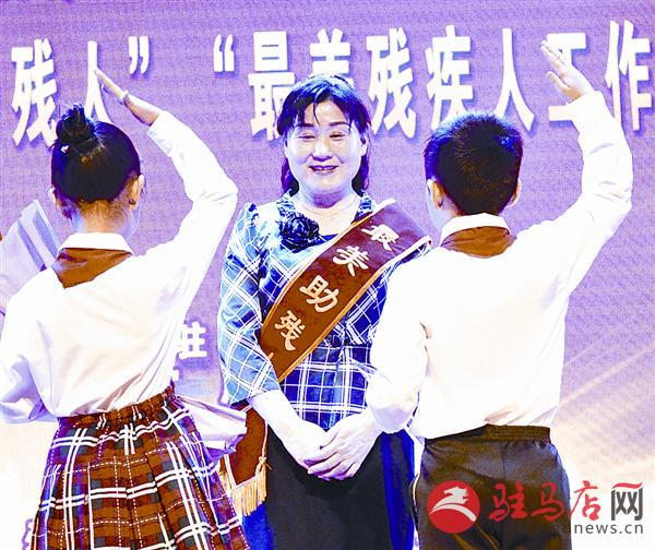 hxy1705240.jpg