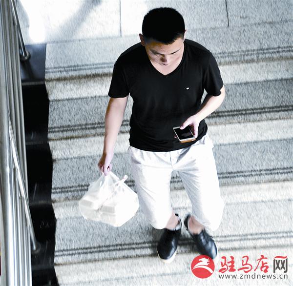 wangzh170721.jpg