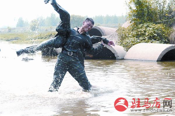wangzh1707381.jpg
