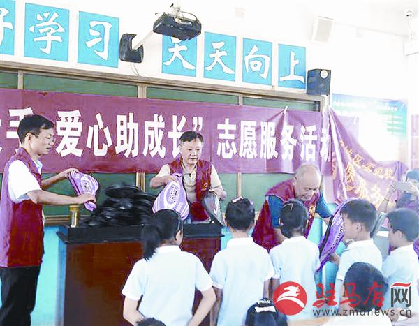 yaohf1707114.jpg