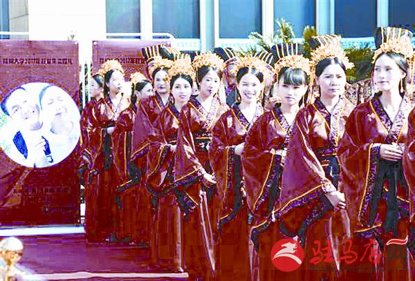 daih171075.jpg
